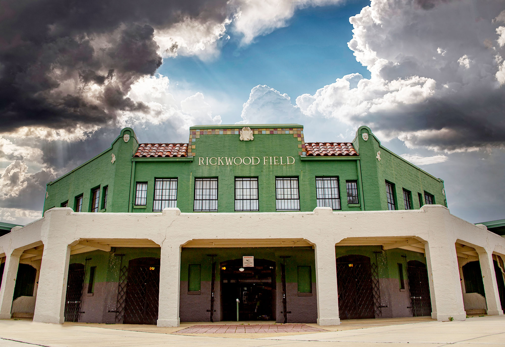 If you build it they will come, BUY MLB Field of Dreams Game tickets for sale @ Dyersville Iowa